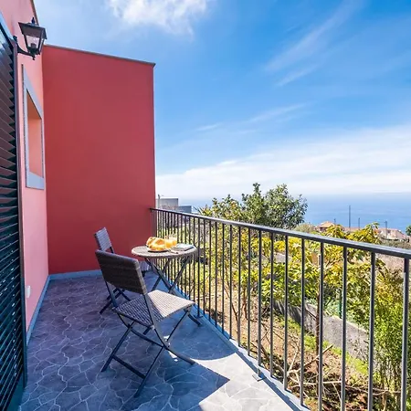 Apartament The Red Nest By Galmi Arco da Calheta (Madeira)