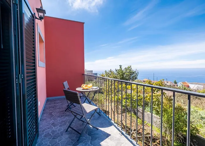 Appartamento The Red Nest By Galmi Arco da Calheta (Madeira)