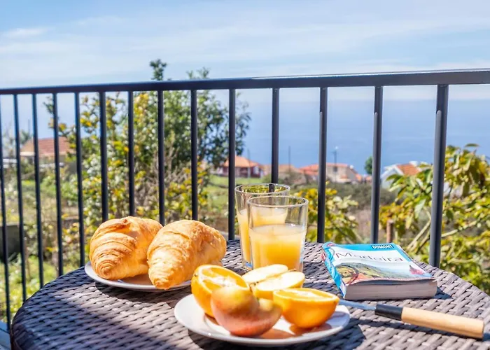 Appartamento The Red Nest By Galmi Arco da Calheta (Madeira)